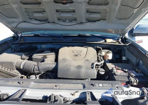 2018 Toyota Tacoma Trd Sport z USA, uszkodzony, nr VIN 3TMAZ5CN3JM061890